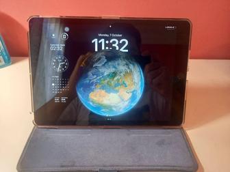 iPad 8th gen с зарядкой