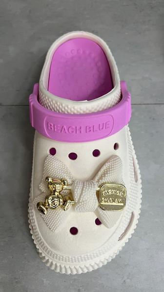 Кроксы женские