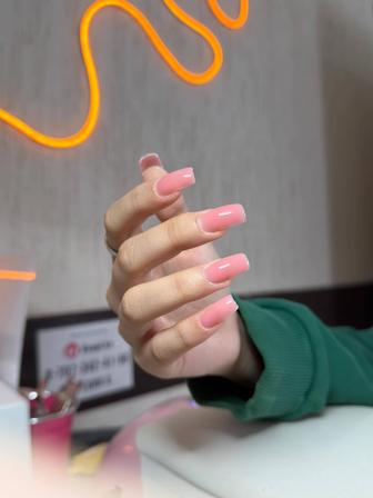 Маникюр на дому