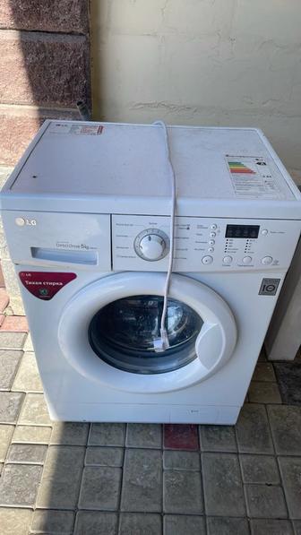 Стиральная машинка LG direct drive