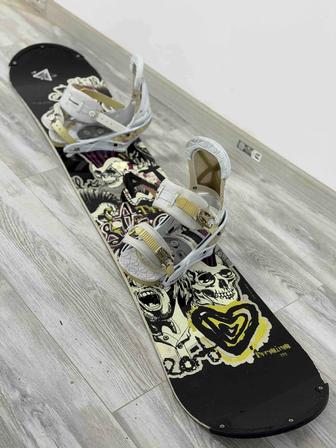 Продам сноуборд в комплекте с креплениями Burton