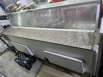 Продам витринный холодильник б/у