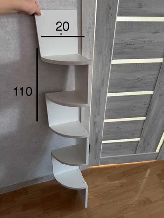 Продам полочку угловую