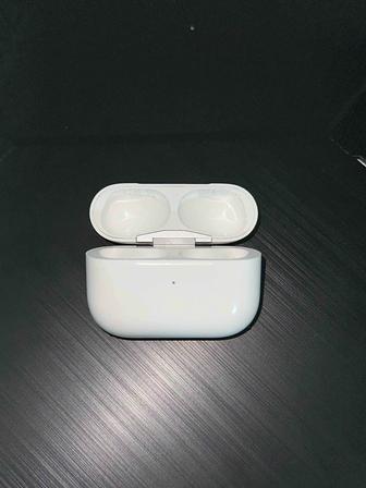 Кейс AirPods Pro 1