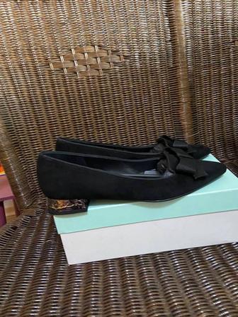 Продам туфли женские