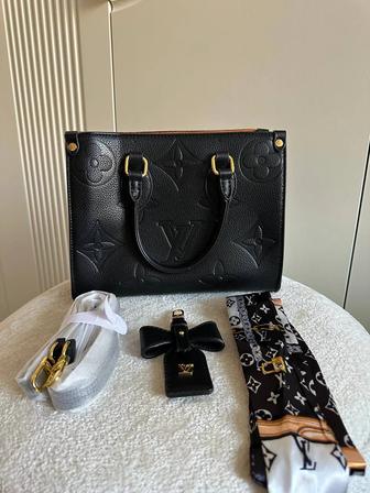 Сумка LV