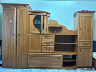 Продам стенку в гостиную