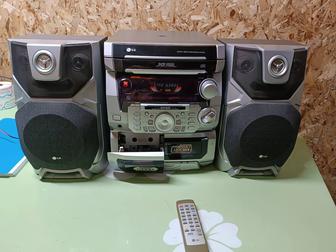 Музыкальный центр LG