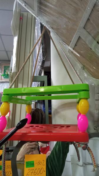 Детская качеля