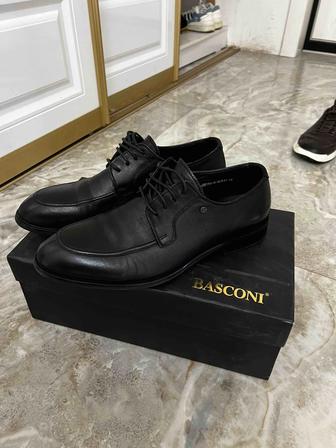 Натуральные кожаные туфли от Basconi