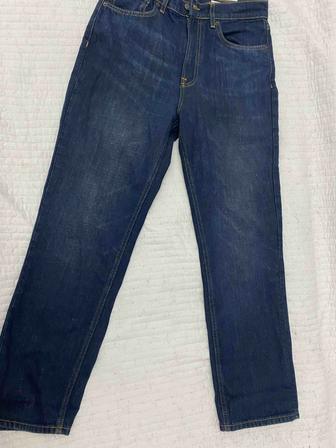 Продам джинсы Зара. Новые