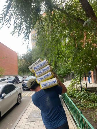 Грузчики крепкие