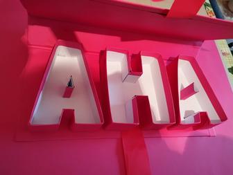 Подарочная коробка для клубники в шоколаде