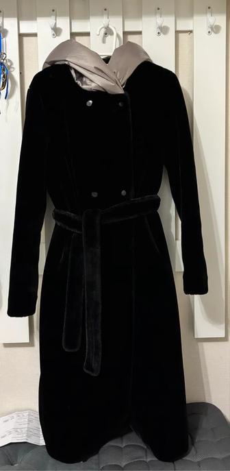 Продам Шубу