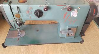 Швейная машинка