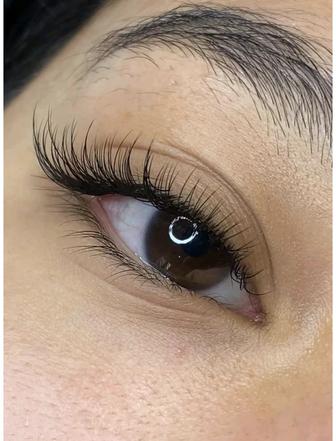 Наращивание ресниц