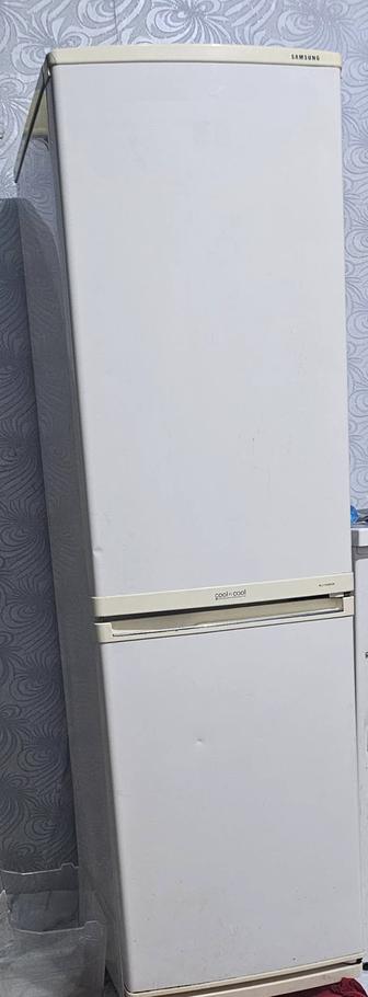 Продам холодильник.