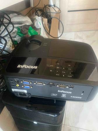 Продам проектор InFocus
