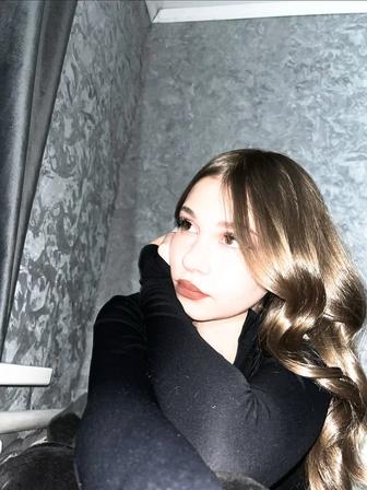 Официант / официантка