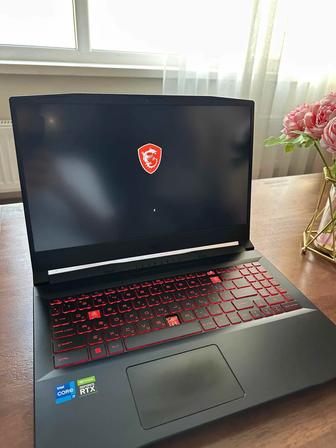 Игровой ноутбук MSI KATANA