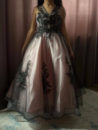 Платье для девочки 7-9лет