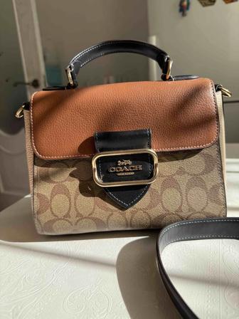 Сумка от Coach