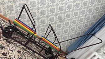 Продам сани для двойни