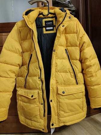 Продам куртку р.44