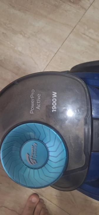 Срочно продам пылесос