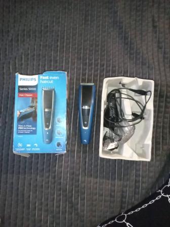 Продам машинку для стрижки волос philips series 50000