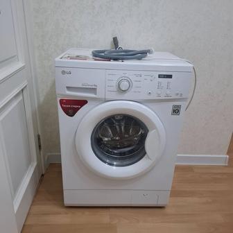 Продается стиральная машина LG