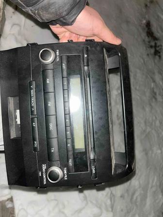 Продам магнитолу