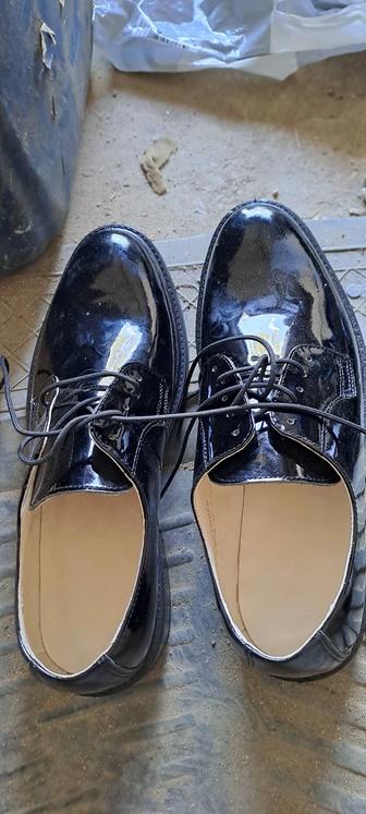 Мужские Туфли Новые Размер 41 43 Черные Лакированный