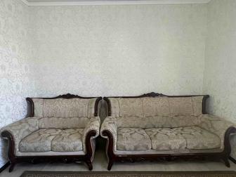 Продам диван в гостиную