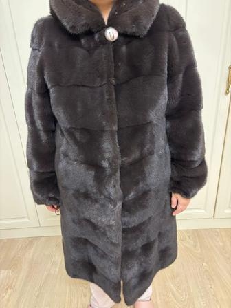 Продам норковую шубу в отличном состоянии