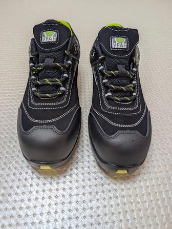 Продам Спецобувь 43 размер