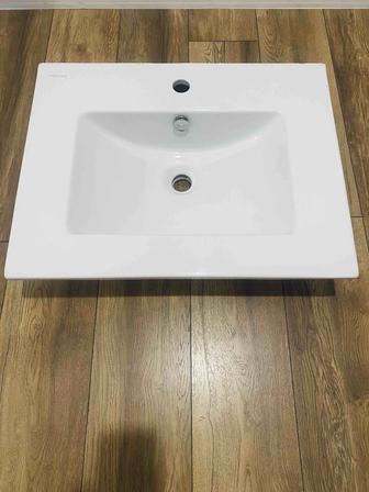 Раковина фарфоровая -60х45