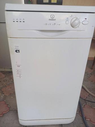 Посудомойка Indesit