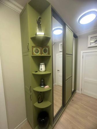 Красивый шкаф купе б/у