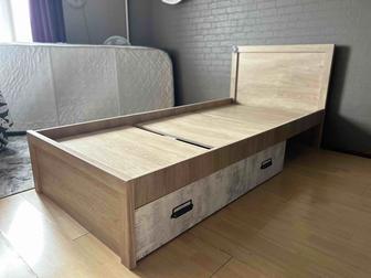 Продам односпальную кровать