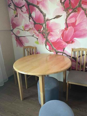 Продам стол