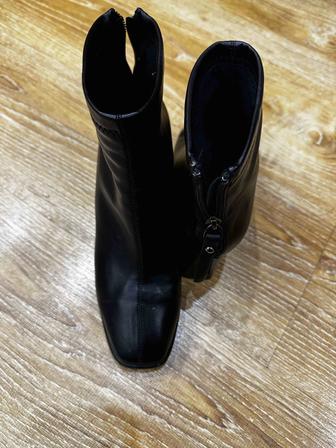 Сапоги женские