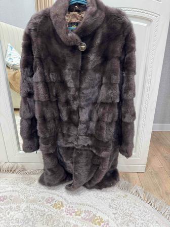 Продам норковую шубу