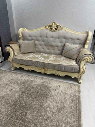 Продам диван в идеальном состоянии