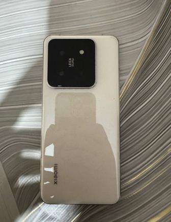 Продам Xiaomi 14 pro