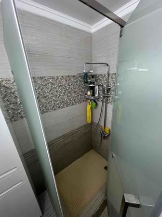 Душевая кабина б/у в хорошем состоянии