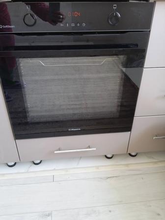 Продам духовой шкаф Hansa