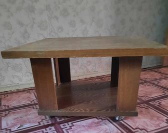 Стол журнальный