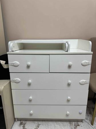 детский пеленальный столик