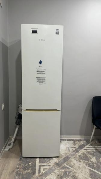 Холодильник Bosch в хорошем состоянии просто мы новую купили и хотим продат
